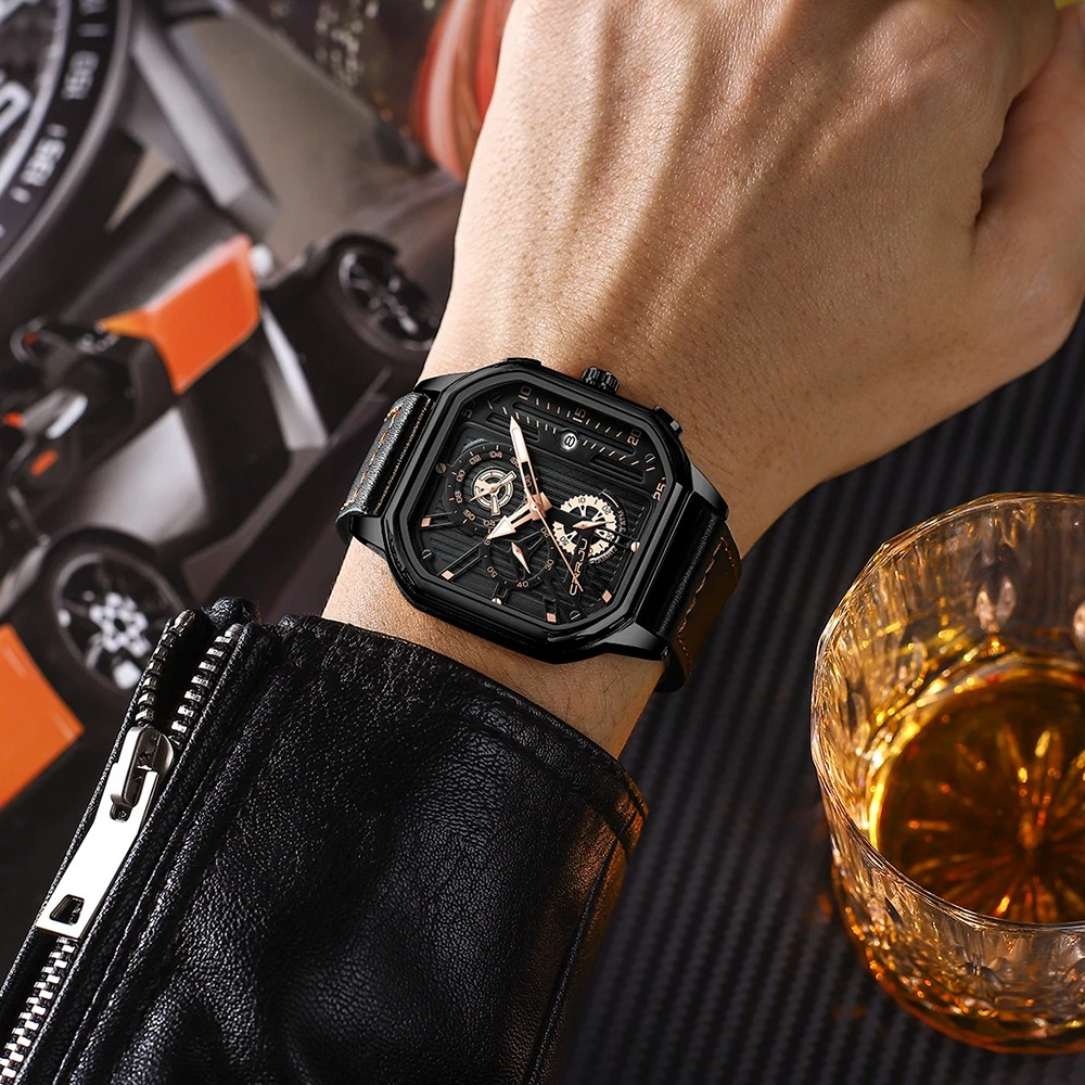 Grand Noir Quartz Watch