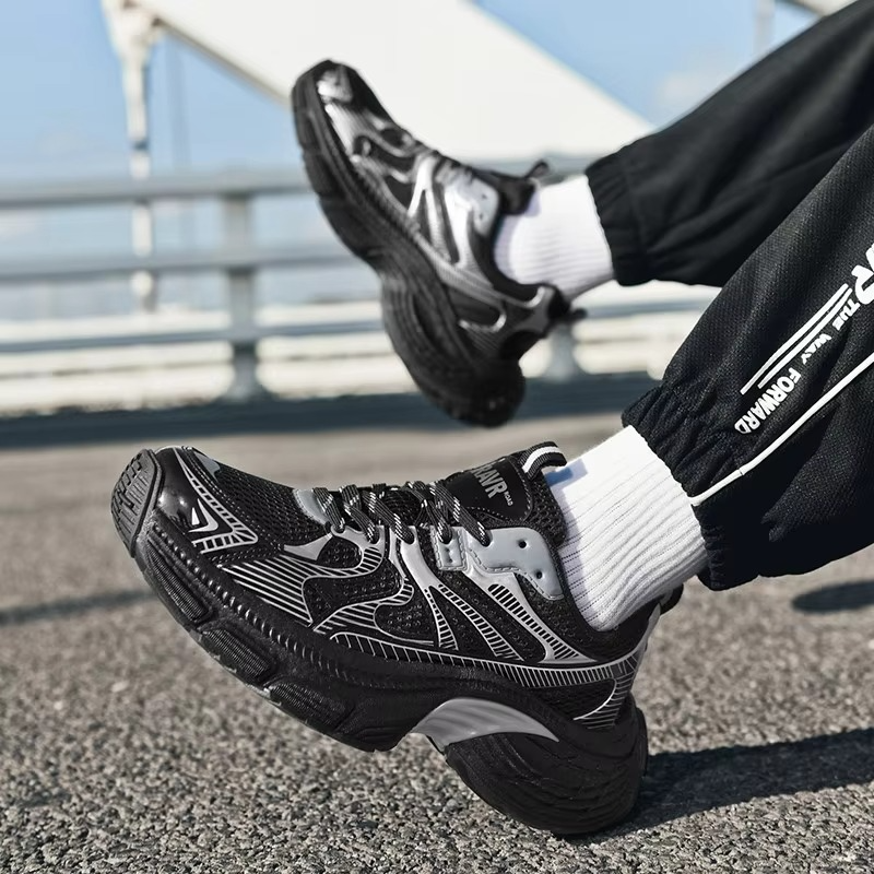 Lynx Hyperflow Sneakers