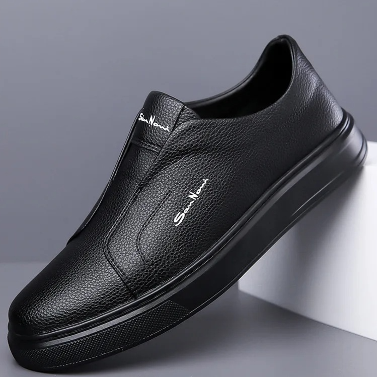 Solano Italian Sneakers