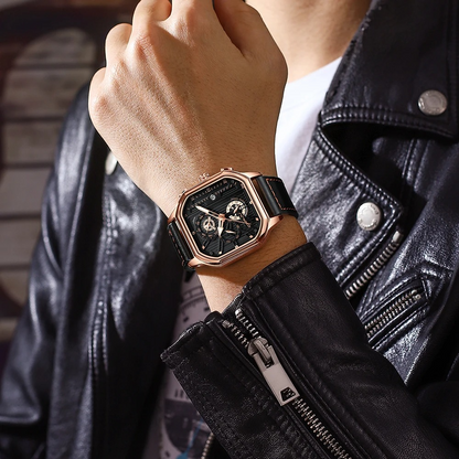 Grand Noir Quartz Watch