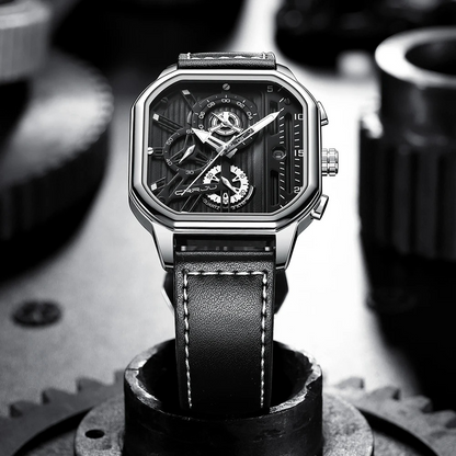 Grand Noir Quartz Watch