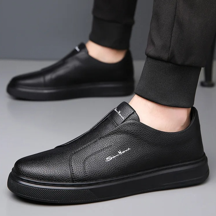 Solano Italian Sneakers