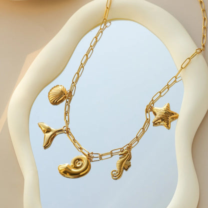 La Mer Charm Necklace